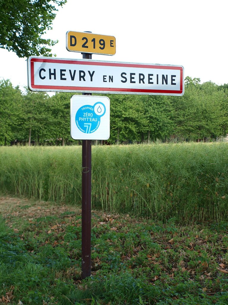 Panneau d'entrée de Chevry-en-Sereine