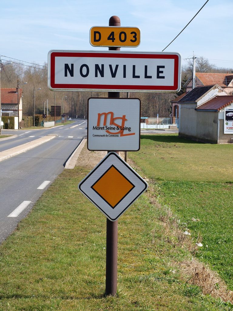 Panneau d'entrée de Nonville