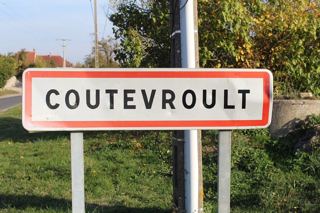 Panneau d'entrée de Coutevroult