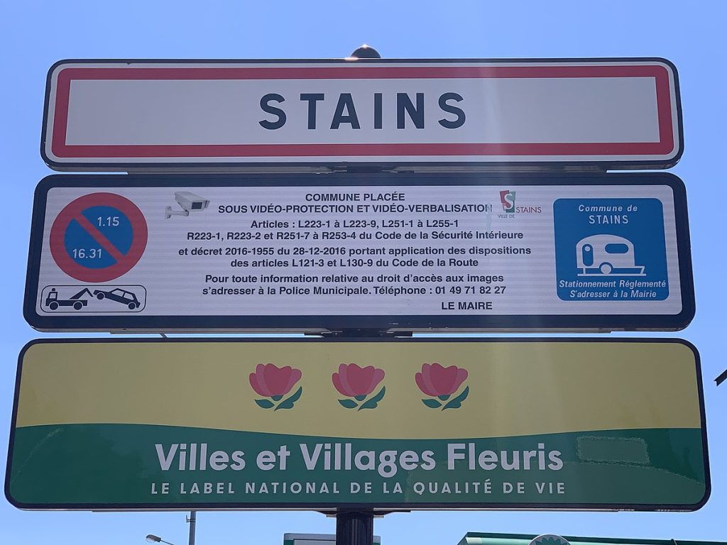 Panneau d'entrée de Stains