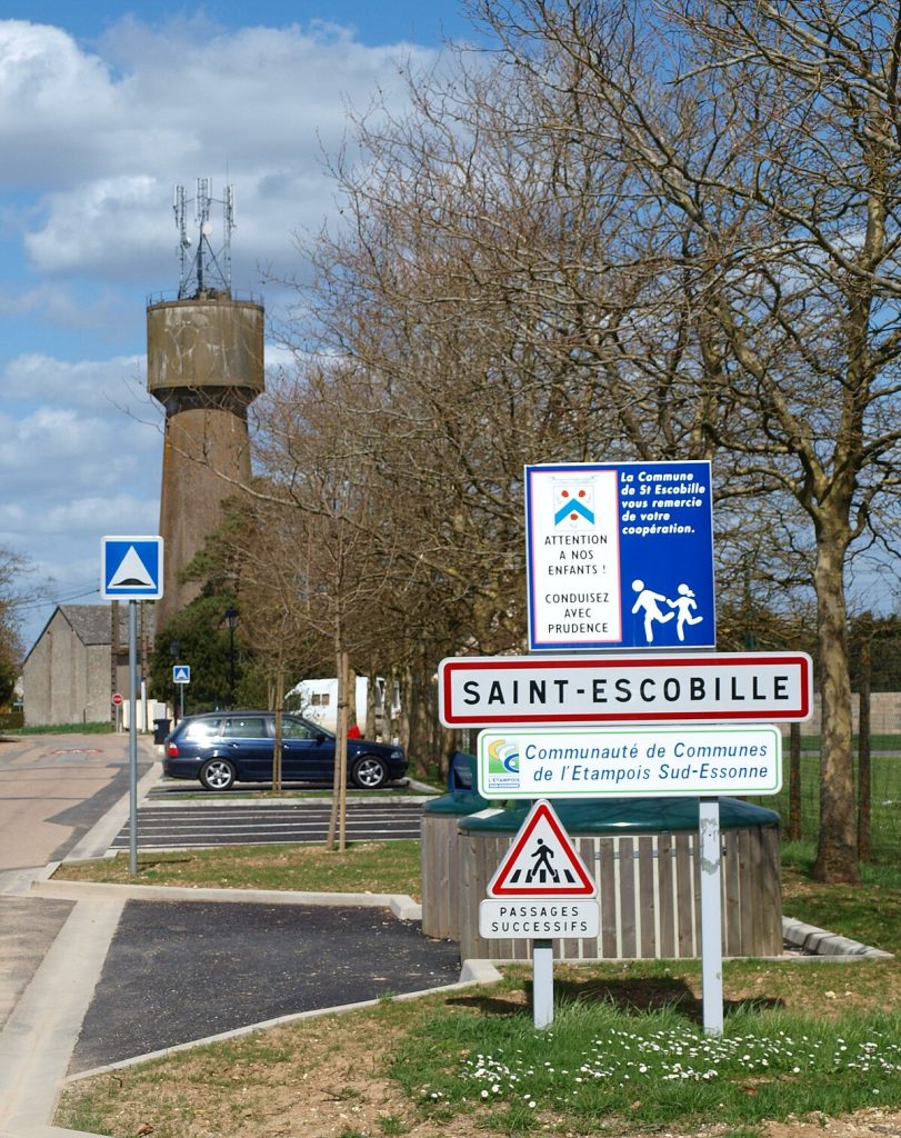 Panneau d'entrée de Saint-Escobille