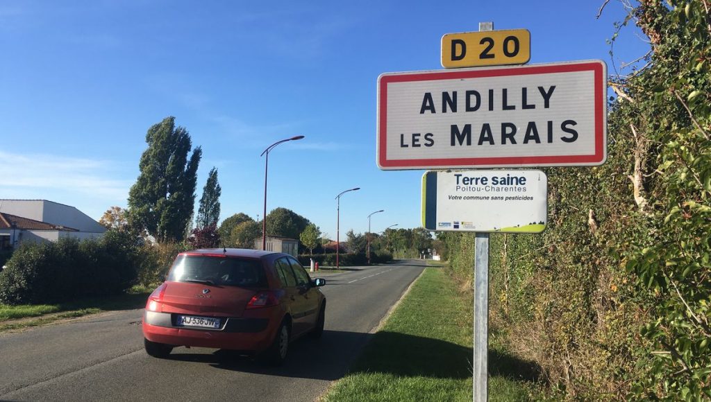 Panneau d'entrée de Andilly