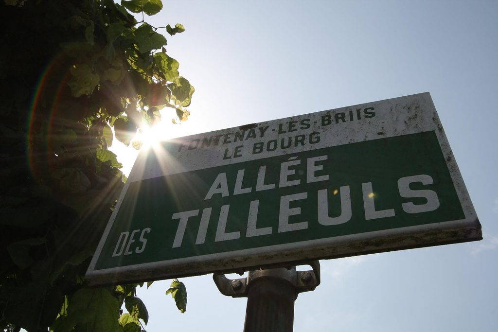 Panneau d'entrée de Fontenay-lès-Briis