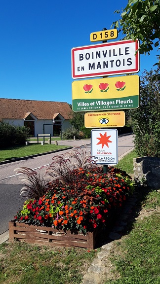 Panneau d'entrée de Boinville-en-Mantois