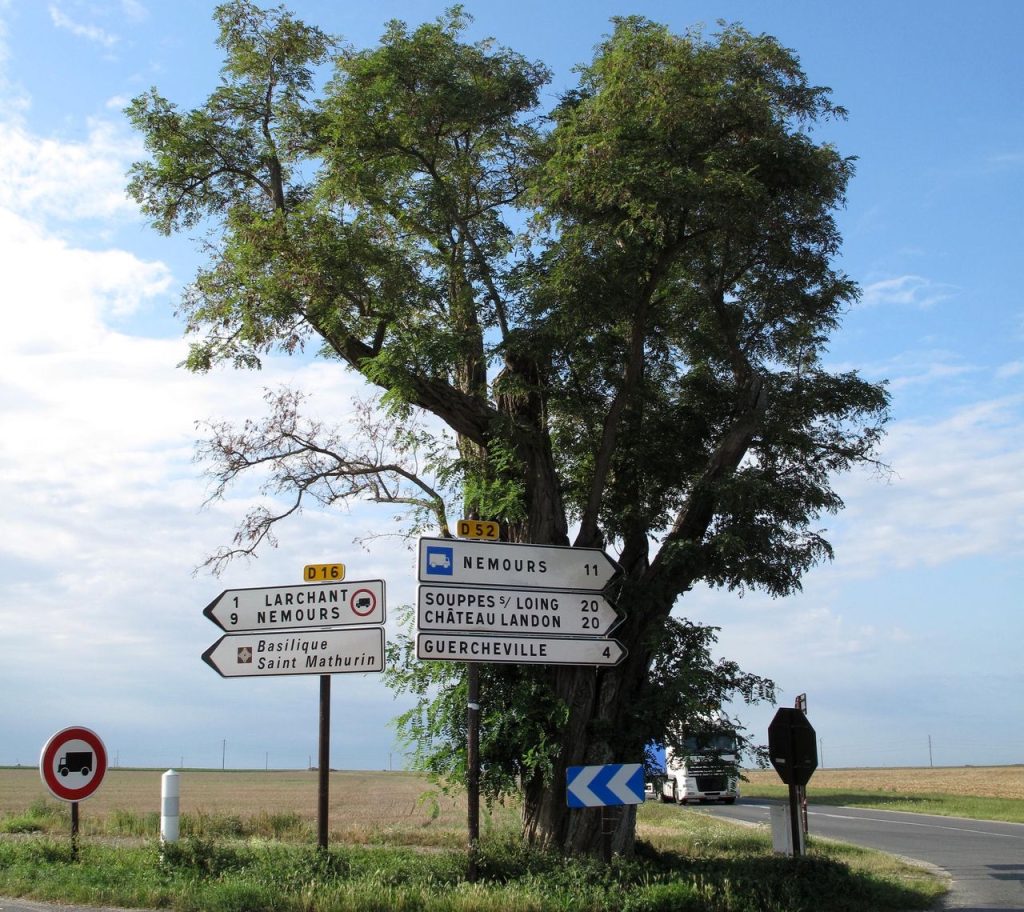 Panneau d'entrée de Guercheville