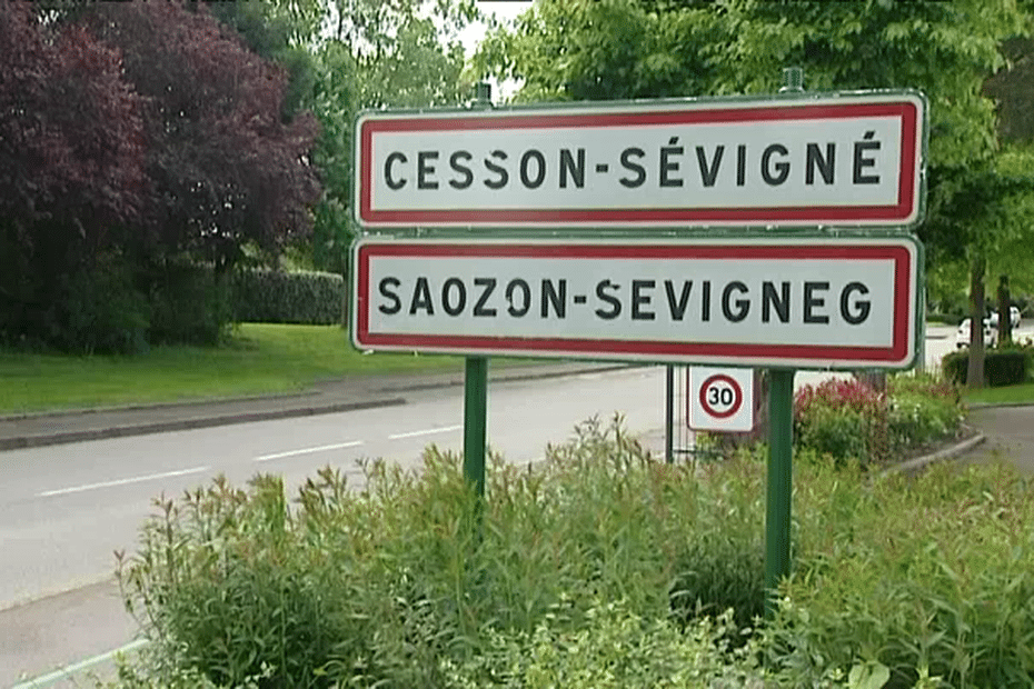 Panneau d'entrée de Cesson