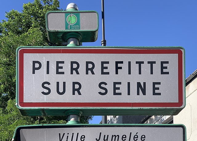 Panneau d'entrée de Pierrefitte-sur-Seine