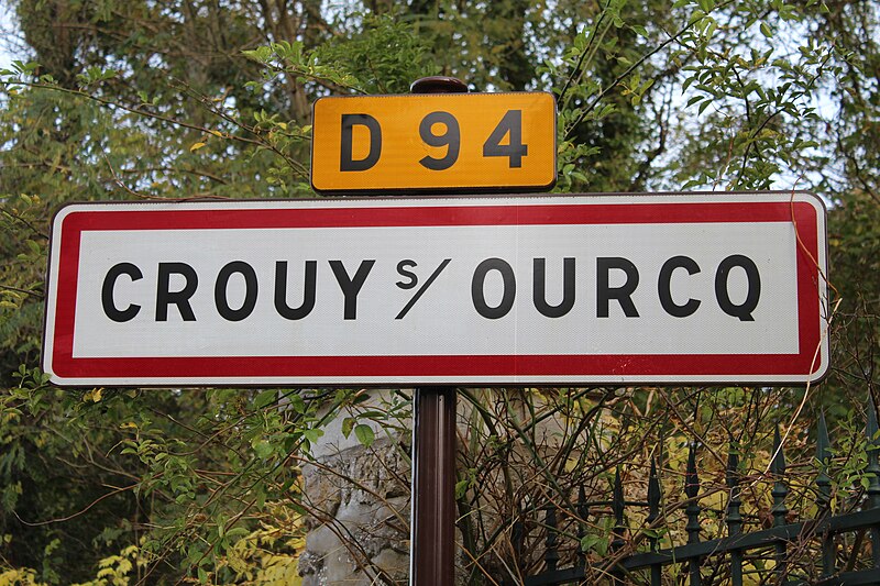 Panneau d'entrée de Crouy-sur-Ourcq