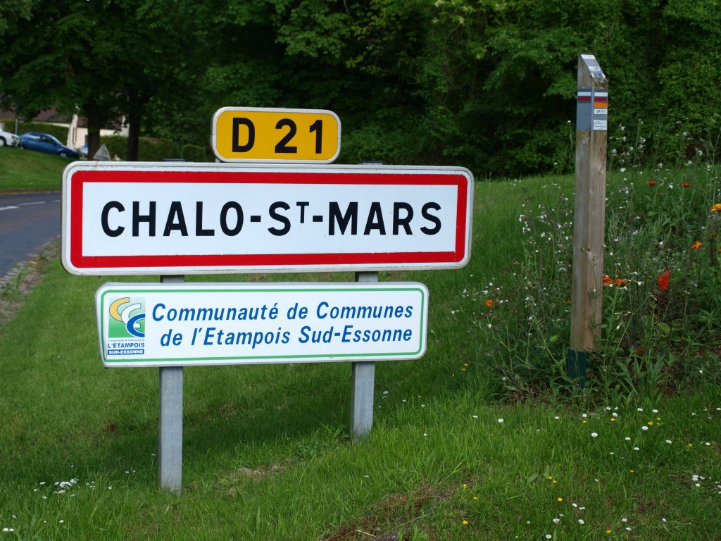 Panneau d'entrée de Chalo-Saint-Mars