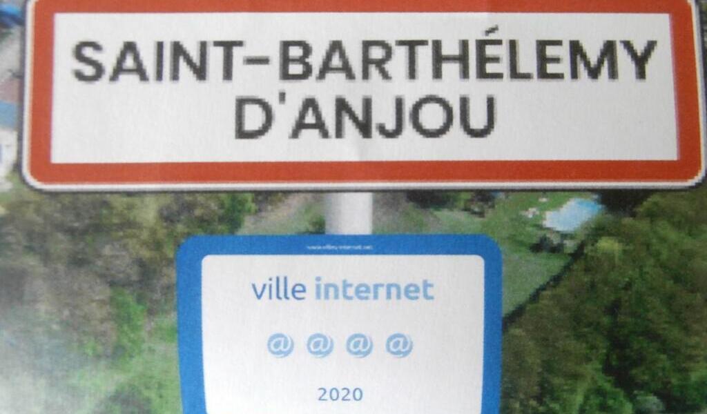 Panneau d'entrée de Saint-Barthélemy