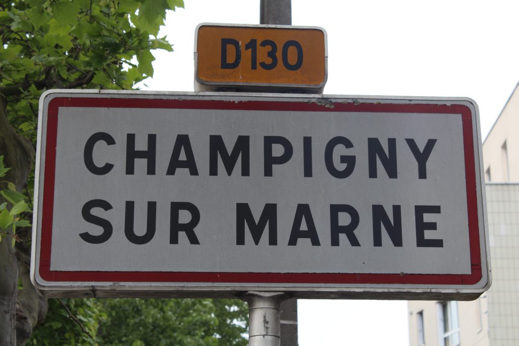 Panneau d'entrée de Champigny-sur-Marne