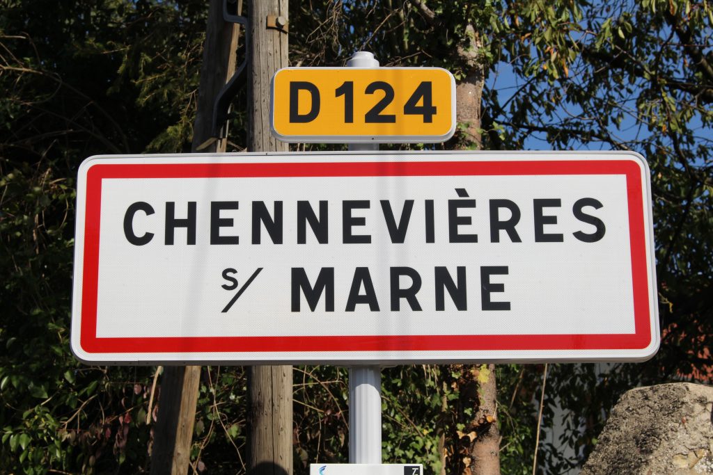 Panneau d'entrée de Chennevières-sur-Marne