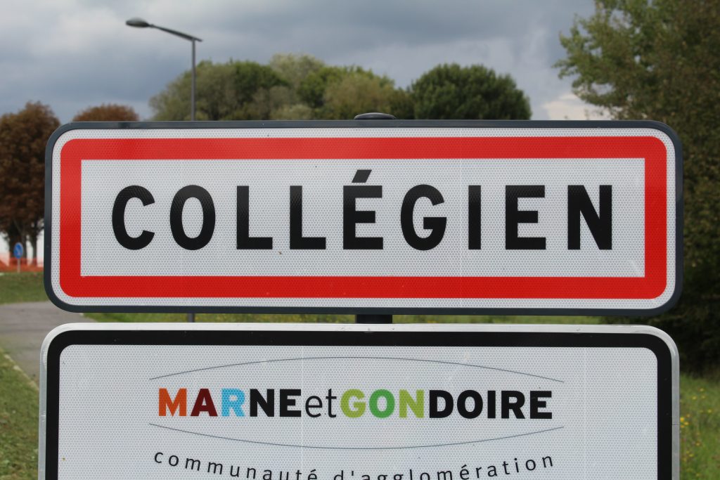 Panneau d'entrée de Collégien