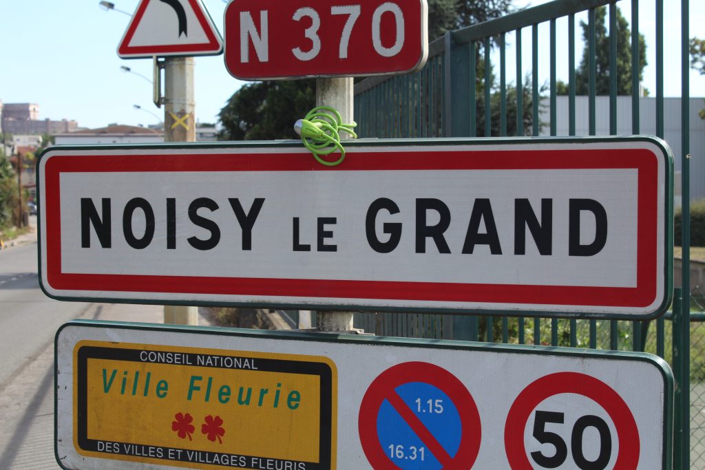 Panneau d'entrée de Noisy-le-Roi