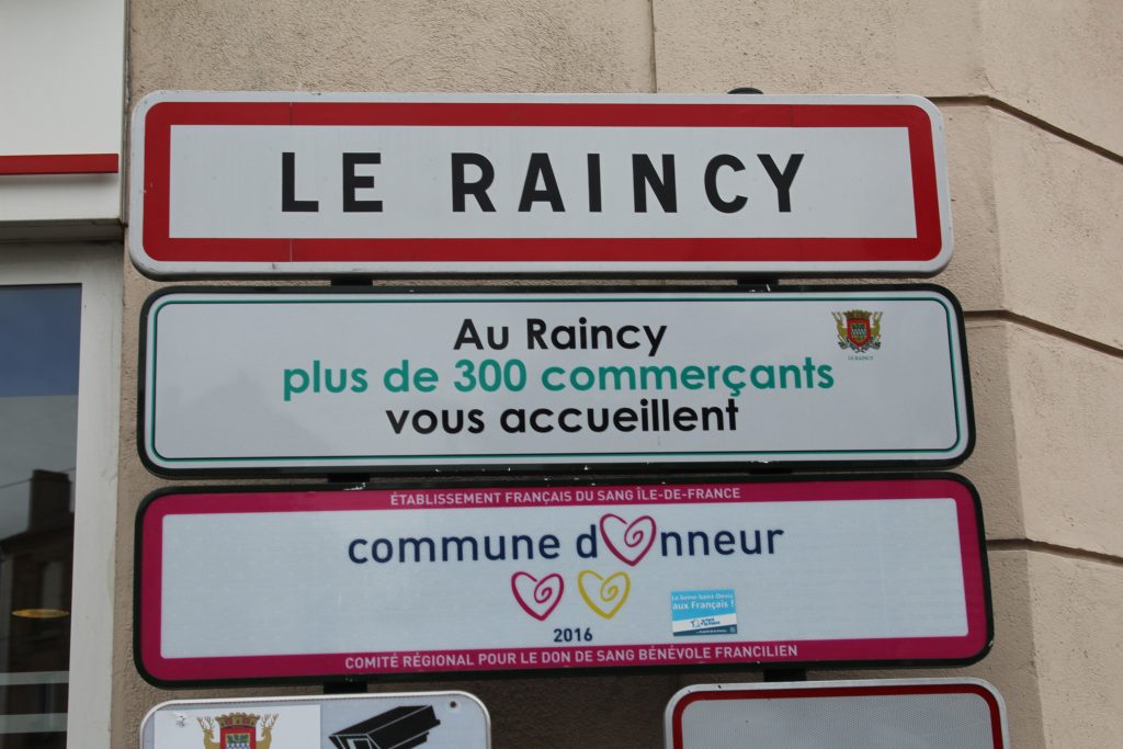 Panneau d'entrée de Le Raincy