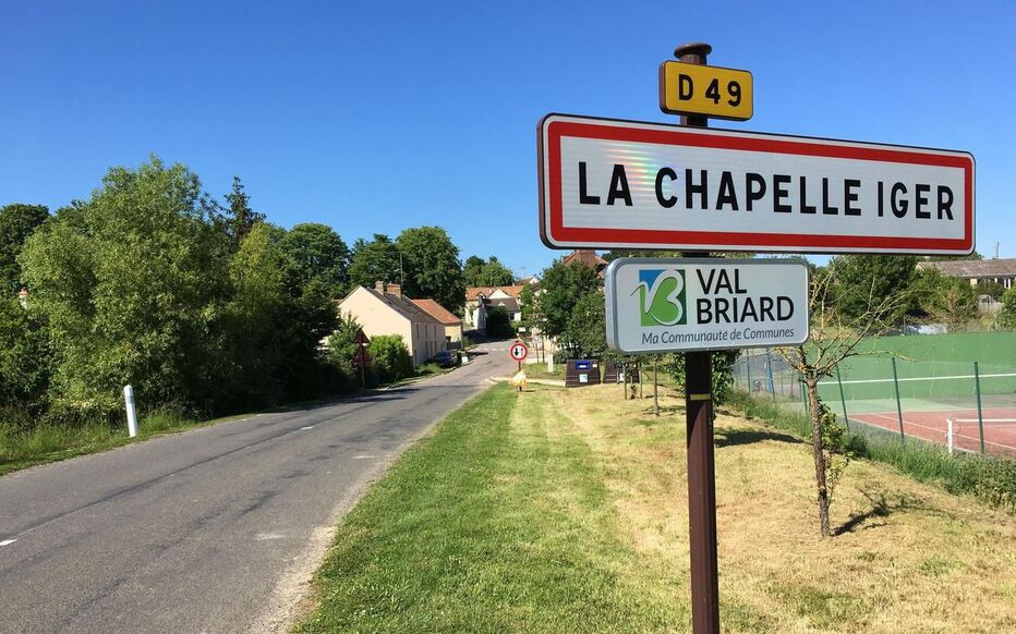 Panneau d'entrée de La Chapelle-Iger