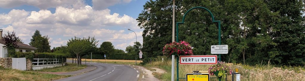 Panneau d'entrée de Vert-le-Petit