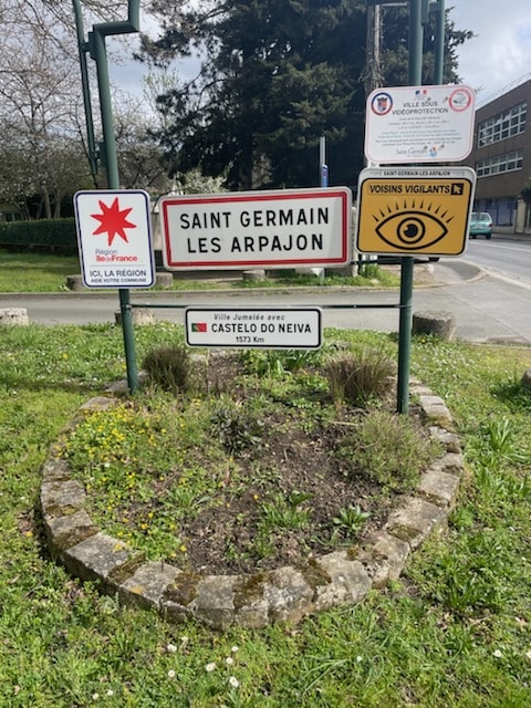 Panneau d'entrée de Saint-Germain-de-la-Grange