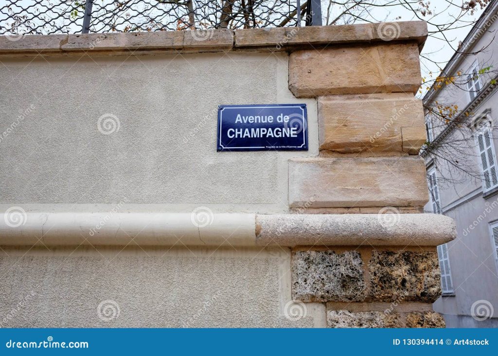 Panneau d'entrée de Vieux-Champagne