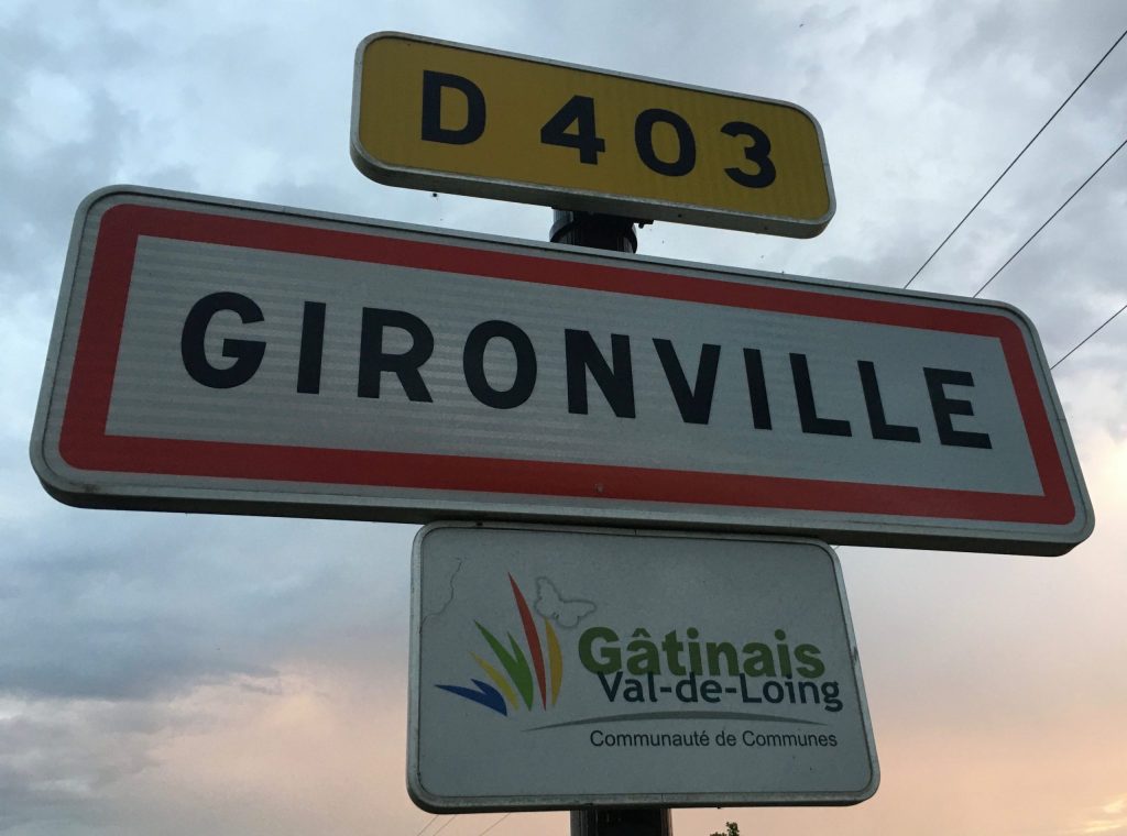 Panneau d'entrée de Gironville